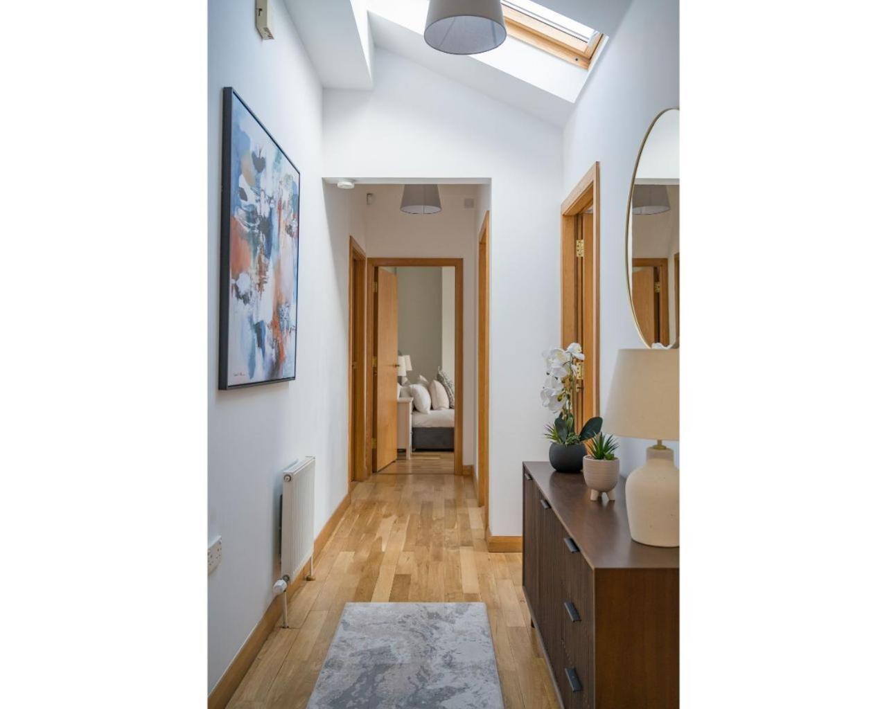 Central Belfast Apartments Pottinger'S Quay ภายนอก รูปภาพ