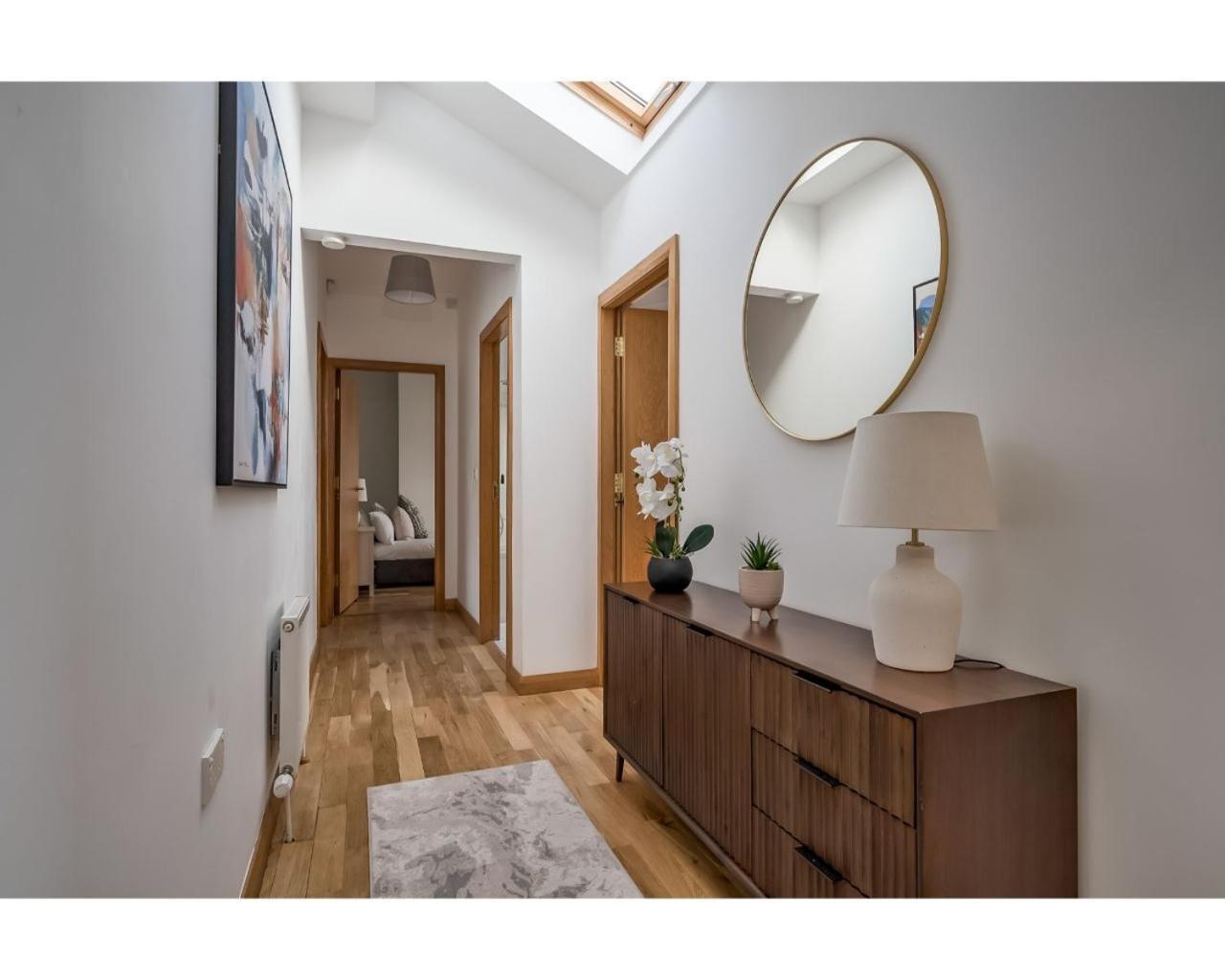 Central Belfast Apartments Pottinger'S Quay ภายนอก รูปภาพ