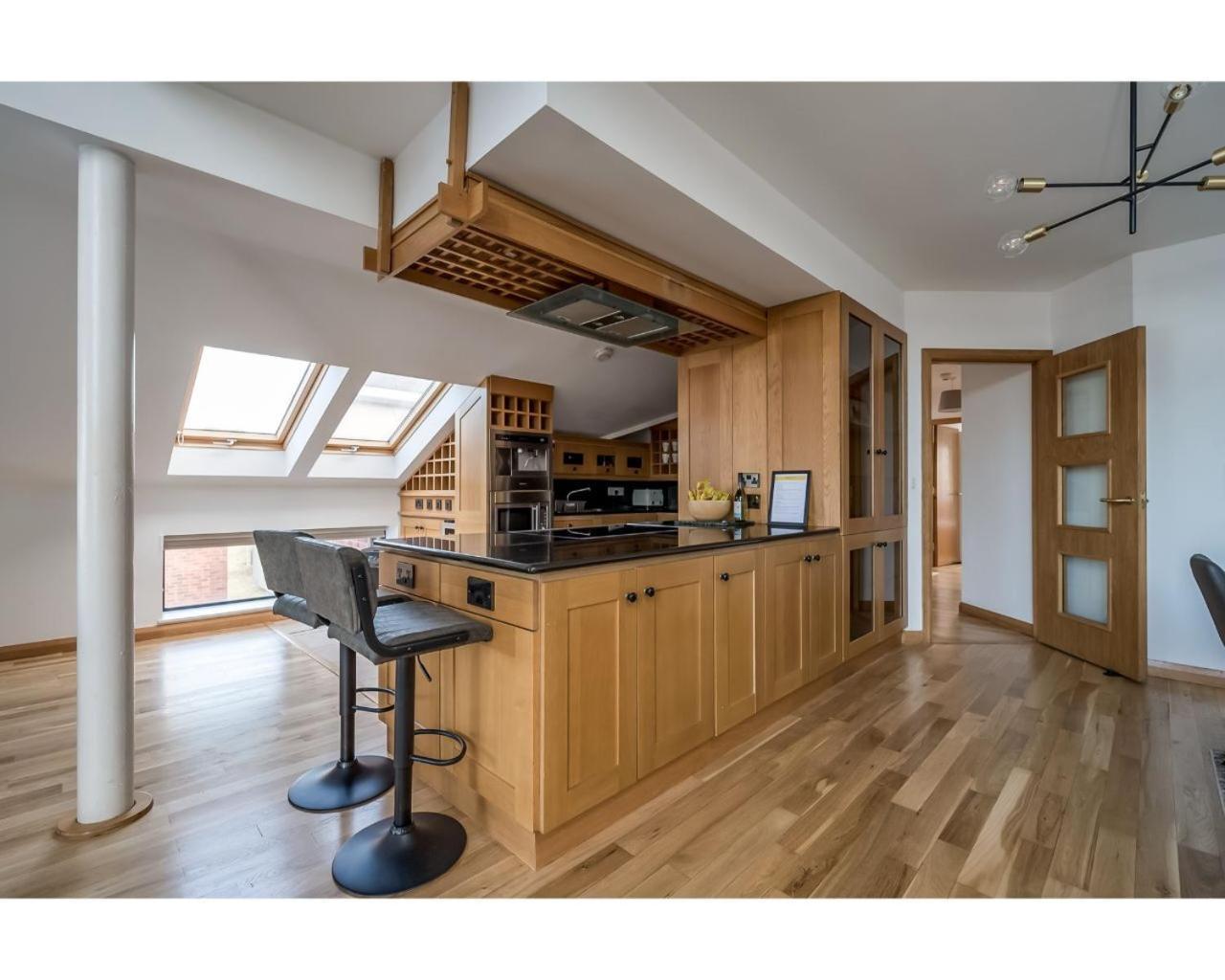 Central Belfast Apartments Pottinger'S Quay ภายนอก รูปภาพ