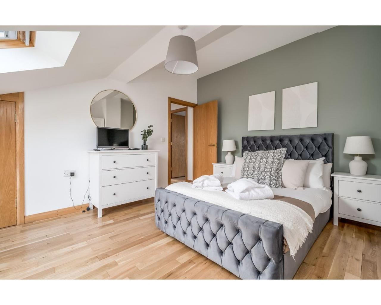 Central Belfast Apartments Pottinger'S Quay ภายนอก รูปภาพ